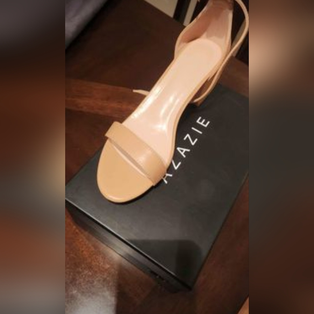 AZAZIE Heel sandals size 8 Nude